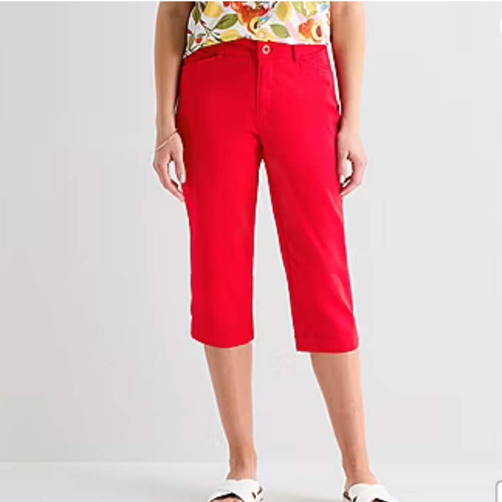 St John’s Bay Bright Red Capri Pants Sz 8P